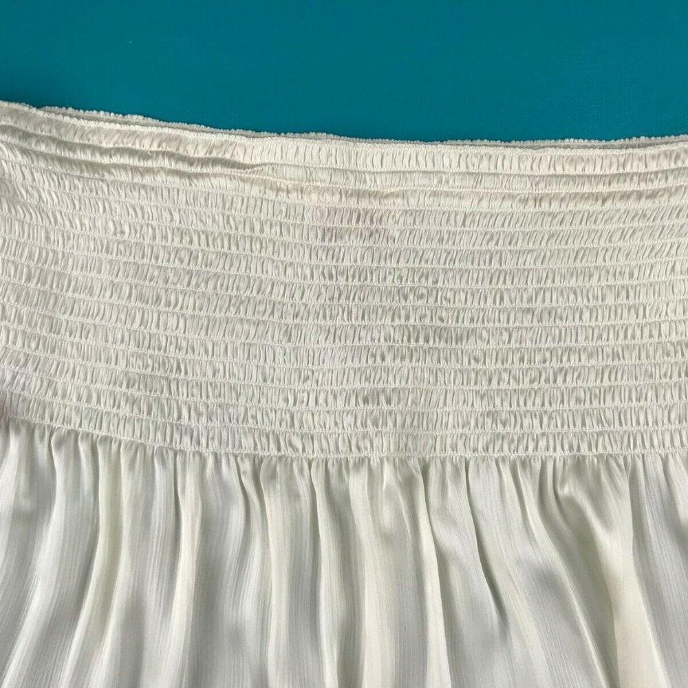 Laundry by Shelli Segal Off the Shoulder Cream Top - Picture 8 of 9